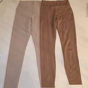 Activewear Leggings Bundle – Women’s Medium (Beach Riot & Victoria’s Secret)